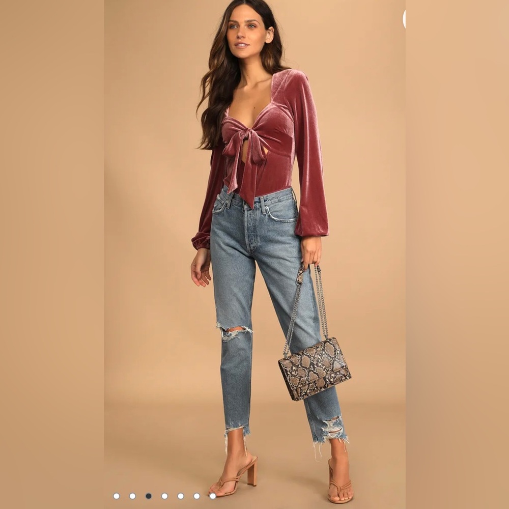 Lulus - Upgraded Style Mauve Velvet Long Sleeve Tie-Front Bodysuit - Picture 4 of 15